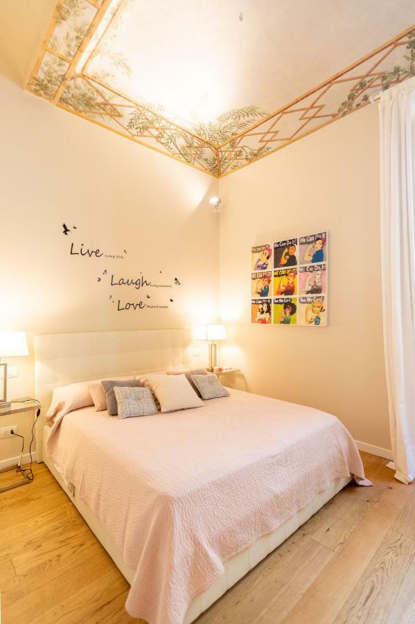 Santa Croce Luxury 2 Bedroom Firenze Bagian luar foto
